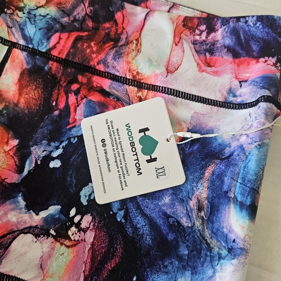 Wodbottom Color Splash Exercise Shorts,NWT, Small - Picture 3 of 7